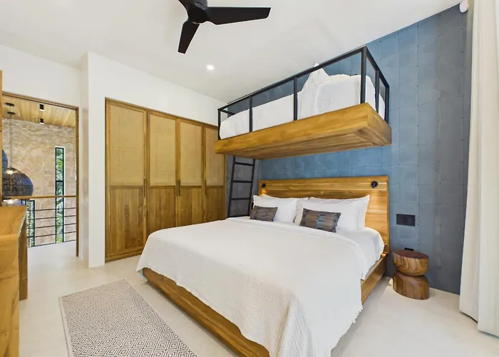 Casa Nunc - New - 3 Minute Walk To The